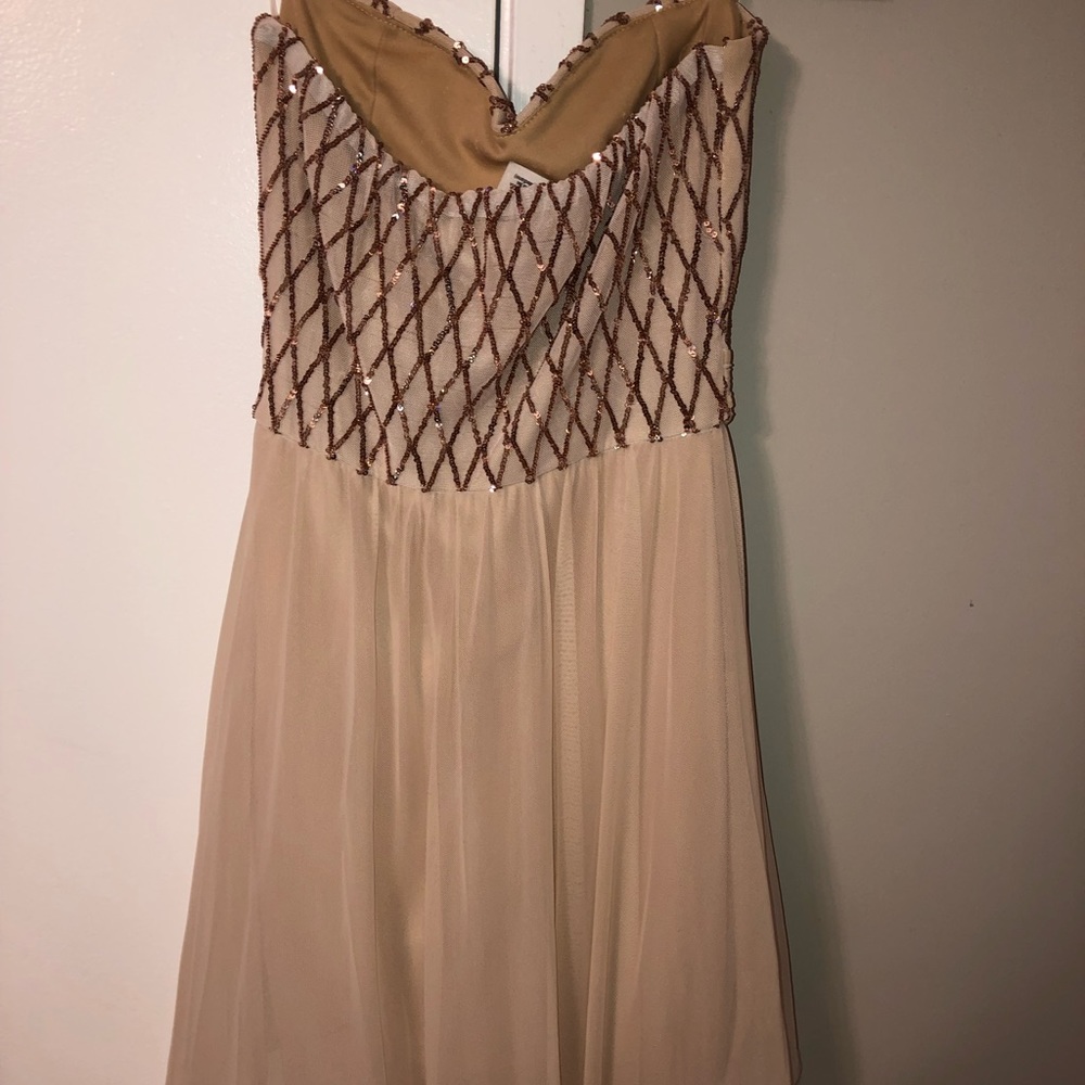 FORMAL DRESS - Picture 4 of 4